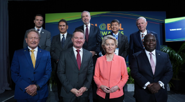 Leaders of Governments and businesses commit to accelerate renewable energy abundance